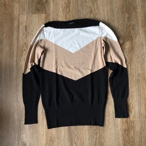 Le Chateau Sweater